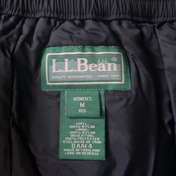 L.L.Bean Women’s snow pants - Picture 4 of 5